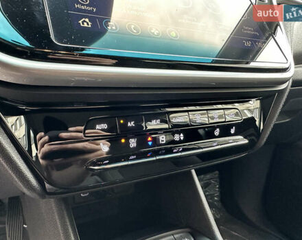 Черный Шевроле Bolt EV, объемом двигателя 0 л и пробегом 18 тыс. км за 18500 $, фото 14 на Automoto.ua