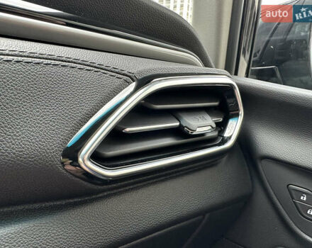 Черный Шевроле Bolt EV, объемом двигателя 0 л и пробегом 18 тыс. км за 18500 $, фото 29 на Automoto.ua