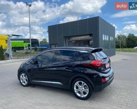 Черный Шевроле Bolt EV, объемом двигателя 0 л и пробегом 50 тыс. км за 12900 $, фото 4 на Automoto.ua
