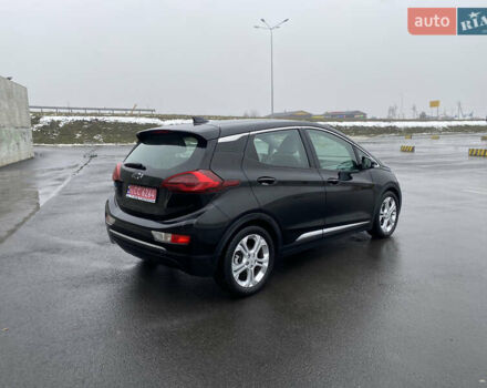 Черный Шевроле Bolt EV, объемом двигателя 0 л и пробегом 50 тыс. км за 15800 $, фото 24 на Automoto.ua