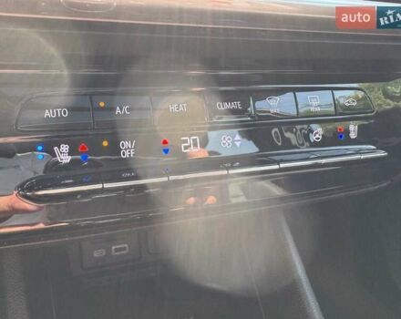 Черный Шевроле Bolt EV, объемом двигателя 0 л и пробегом 30 тыс. км за 18900 $, фото 28 на Automoto.ua