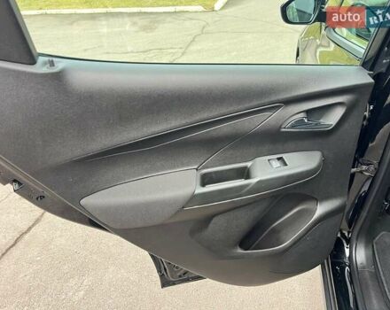 Черный Шевроле Bolt EV, объемом двигателя 0 л и пробегом 24 тыс. км за 16999 $, фото 34 на Automoto.ua