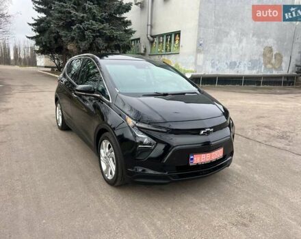 Черный Шевроле Bolt EV, объемом двигателя 0 л и пробегом 24 тыс. км за 16999 $, фото 2 на Automoto.ua