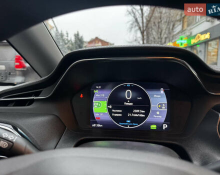 Черный Шевроле Bolt EV, объемом двигателя 0 л и пробегом 68 тыс. км за 19000 $, фото 4 на Automoto.ua