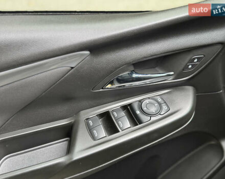 Чорний Шевроле Bolt EV, об'ємом двигуна 0 л та пробігом 32 тис. км за 17500 $, фото 6 на Automoto.ua