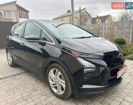 Черный Шевроле Bolt EV, объемом двигателя 0 л и пробегом 25 тыс. км за 17900 $, фото 3 на Automoto.ua
