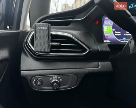 Черный Шевроле Bolt EV, объемом двигателя 0 л и пробегом 68 тыс. км за 19000 $, фото 9 на Automoto.ua