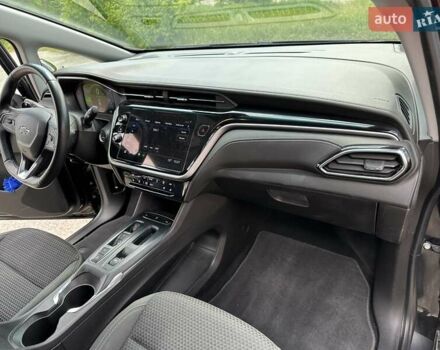 Черный Шевроле Bolt EV, объемом двигателя 0 л и пробегом 25 тыс. км за 17900 $, фото 8 на Automoto.ua
