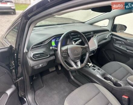 Черный Шевроле Bolt EV, объемом двигателя 0 л и пробегом 25 тыс. км за 17900 $, фото 9 на Automoto.ua