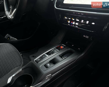 Черный Шевроле Bolt EV, объемом двигателя 0 л и пробегом 68 тыс. км за 19000 $, фото 6 на Automoto.ua