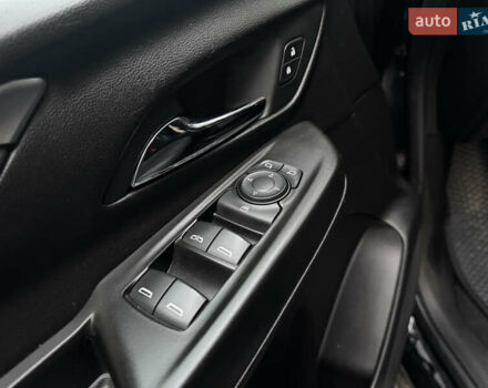 Черный Шевроле Bolt EV, объемом двигателя 0 л и пробегом 68 тыс. км за 19000 $, фото 11 на Automoto.ua