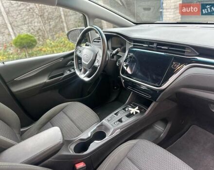 Черный Шевроле Bolt EV, объемом двигателя 0 л и пробегом 25 тыс. км за 17900 $, фото 19 на Automoto.ua