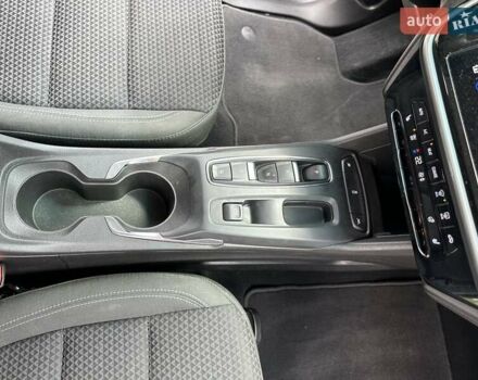 Черный Шевроле Bolt EV, объемом двигателя 0 л и пробегом 25 тыс. км за 17900 $, фото 4 на Automoto.ua