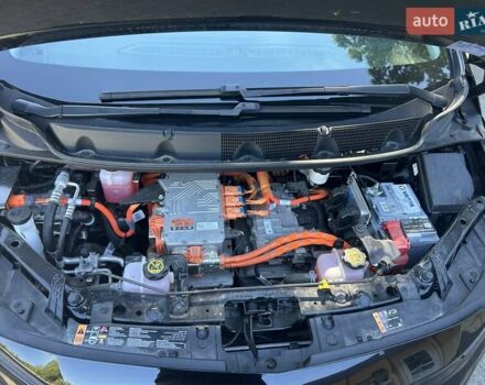 Черный Шевроле Bolt EV, объемом двигателя 0 л и пробегом 33 тыс. км за 18900 $, фото 18 на Automoto.ua