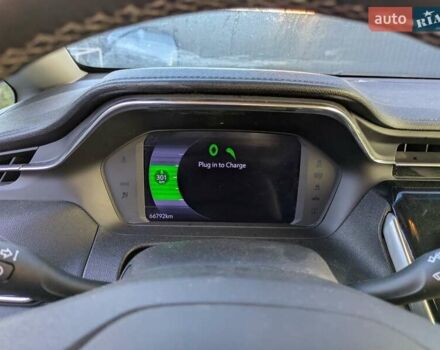 Черный Шевроле Bolt EV, объемом двигателя 0 л и пробегом 67 тыс. км за 17500 $, фото 7 на Automoto.ua