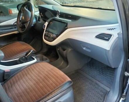 Черный Шевроле Bolt EV, объемом двигателя 0 л и пробегом 96 тыс. км за 17000 $, фото 1 на Automoto.ua