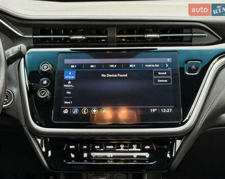 Фиолетовый Шевроле Bolt EV, объемом двигателя 0 л и пробегом 91 тыс. км за 16900 $, фото 39 на Automoto.ua