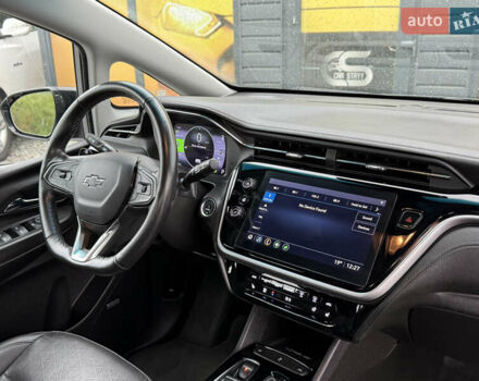 Фиолетовый Шевроле Bolt EV, объемом двигателя 0 л и пробегом 91 тыс. км за 16900 $, фото 32 на Automoto.ua