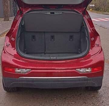 Красный Шевроле Bolt EV, объемом двигателя 0 л и пробегом 377 тыс. км за 14475 $, фото 11 на Automoto.ua