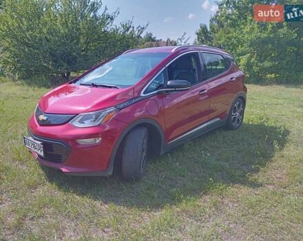 Красный Шевроле Bolt EV, объемом двигателя 0 л и пробегом 377 тыс. км за 14475 $, фото 5 на Automoto.ua