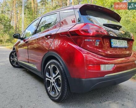 Красный Шевроле Bolt EV, объемом двигателя 0 л и пробегом 101 тыс. км за 18700 $, фото 17 на Automoto.ua