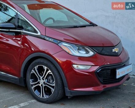 Красный Шевроле Bolt EV, объемом двигателя 0 л и пробегом 90 тыс. км за 18490 $, фото 22 на Automoto.ua