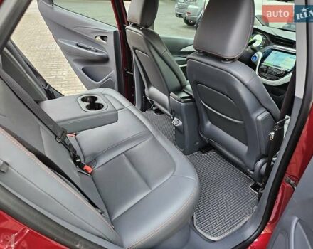 Красный Шевроле Bolt EV, объемом двигателя 0 л и пробегом 57 тыс. км за 15500 $, фото 19 на Automoto.ua