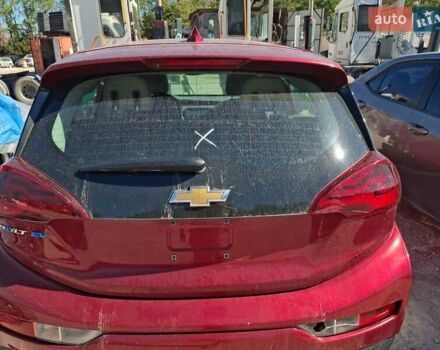 Красный Шевроле Bolt EV, объемом двигателя 0 л и пробегом 37 тыс. км за 7000 $, фото 3 на Automoto.ua