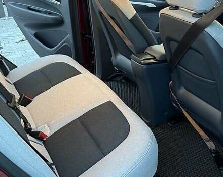 Червоний Шевроле Bolt EV, об'ємом двигуна 0 л та пробігом 120 тис. км за 12500 $, фото 30 на Automoto.ua