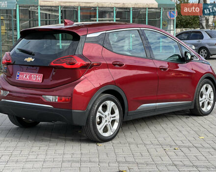 Красный Шевроле Bolt EV, объемом двигателя 0 л и пробегом 235 тыс. км за 12750 $, фото 4 на Automoto.ua