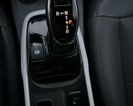 Красный Шевроле Bolt EV, объемом двигателя 0 л и пробегом 155 тыс. км за 14499 $, фото 32 на Automoto.ua