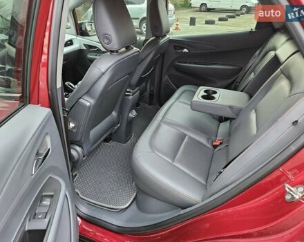 Красный Шевроле Bolt EV, объемом двигателя 0 л и пробегом 57 тыс. км за 15500 $, фото 17 на Automoto.ua