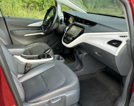 Красный Шевроле Bolt EV, объемом двигателя 0 л и пробегом 119 тыс. км за 14200 $, фото 10 на Automoto.ua