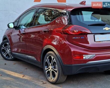 Красный Шевроле Bolt EV, объемом двигателя 0 л и пробегом 90 тыс. км за 18490 $, фото 25 на Automoto.ua