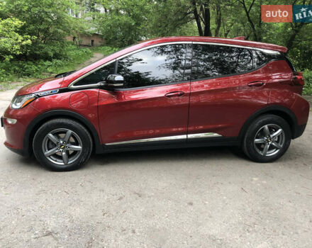 Красный Шевроле Bolt EV, объемом двигателя 0 л и пробегом 90 тыс. км за 13999 $, фото 2 на Automoto.ua