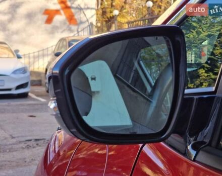 Красный Шевроле Bolt EV, объемом двигателя 0 л и пробегом 90 тыс. км за 18490 $, фото 8 на Automoto.ua