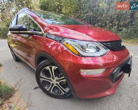 Красный Шевроле Bolt EV, объемом двигателя 0 л и пробегом 101 тыс. км за 18700 $, фото 10 на Automoto.ua