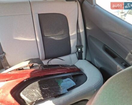 Красный Шевроле Bolt EV, объемом двигателя 0 л и пробегом 37 тыс. км за 7000 $, фото 9 на Automoto.ua