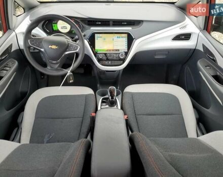 Шевроле Bolt EV 2018 в Ровно на Automoto.ua Красный Шевроле Bolt EV, объемом двигателя 0 л и пробегом 57 тыс. км за 3700 $, фото 7 на Automoto.ua