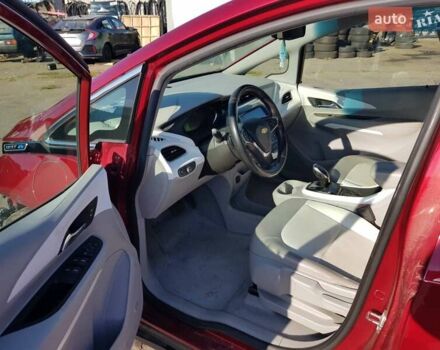 Червоний Шевроле Bolt EV, об'ємом двигуна 0 л та пробігом 68 тис. км за 9999 $, фото 24 на Automoto.ua