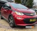 Красный Шевроле Bolt EV, объемом двигателя 64 л и пробегом 257 тыс. км за 13800 $, фото 1 на Automoto.ua
