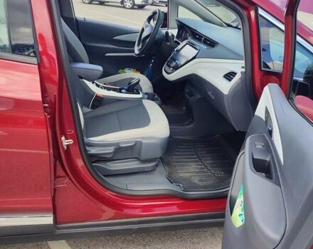 Красный Шевроле Bolt EV, объемом двигателя 0 л и пробегом 55 тыс. км за 23990 $, фото 12 на Automoto.ua