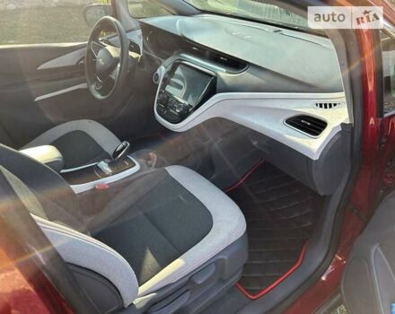 Красный Шевроле Bolt EV, объемом двигателя 0 л и пробегом 75 тыс. км за 13333 $, фото 7 на Automoto.ua