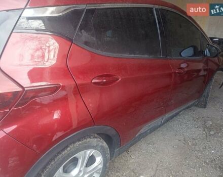 Красный Шевроле Bolt EV, объемом двигателя 0 л и пробегом 65 тыс. км за 6700 $, фото 5 на Automoto.ua