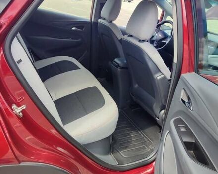 Красный Шевроле Bolt EV, объемом двигателя 0 л и пробегом 55 тыс. км за 23990 $, фото 15 на Automoto.ua