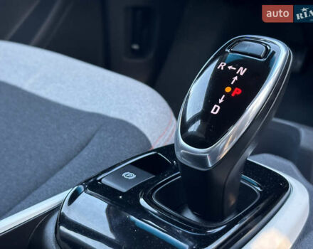 Червоний Шевроле Bolt EV, об'ємом двигуна 0 л та пробігом 50 тис. км за 15000 $, фото 35 на Automoto.ua