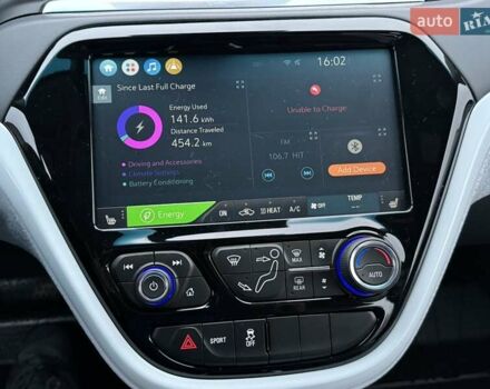 Красный Шевроле Bolt EV, объемом двигателя 0 л и пробегом 10 тыс. км за 17199 $, фото 31 на Automoto.ua