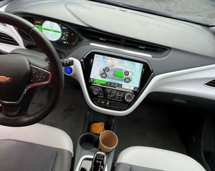 Красный Шевроле Bolt EV, объемом двигателя 0 л и пробегом 26 тыс. км за 15400 $, фото 9 на Automoto.ua