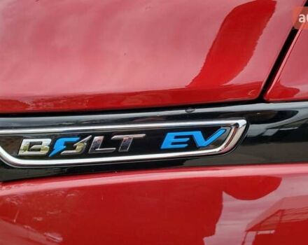 Красный Шевроле Bolt EV, объемом двигателя 0 л и пробегом 23 тыс. км за 17500 $, фото 12 на Automoto.ua