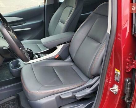 Красный Шевроле Bolt EV, объемом двигателя 0 л и пробегом 23 тыс. км за 17500 $, фото 19 на Automoto.ua